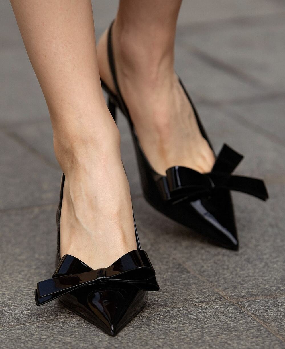 Zara NWT Black Patent Bow Pointed Toe Slingback Mid Heels Size 8